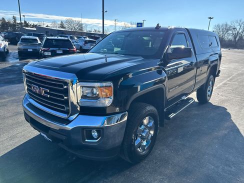 Used 2015 GMC Sierra 2500 SLE w/ SLE Preferred Package image 10