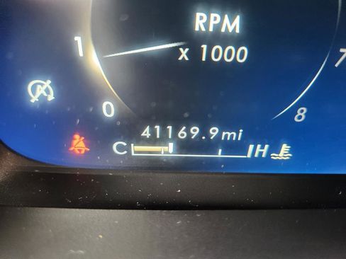 Certified 2021 Lincoln Nautilus Reserve image 39