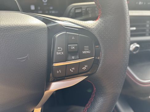 Used 2025 Ford Explorer ST-Line w/ ST-Line Street Pack image 20