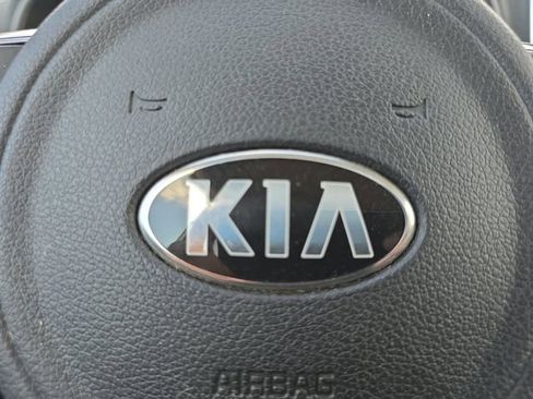 Used 2021 Kia Sportage LX w/ LX Fwd Popular Package image 5