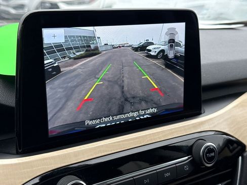 Certified 2021 Ford Escape Titanium w/ Titanium Elite Package image 21