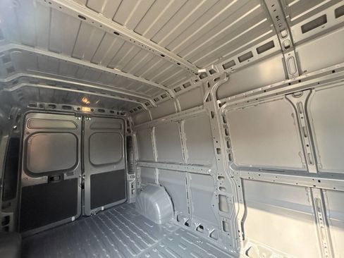 Used 2023 RAM ProMaster 2500 w/ Premium Appearance Group image 56