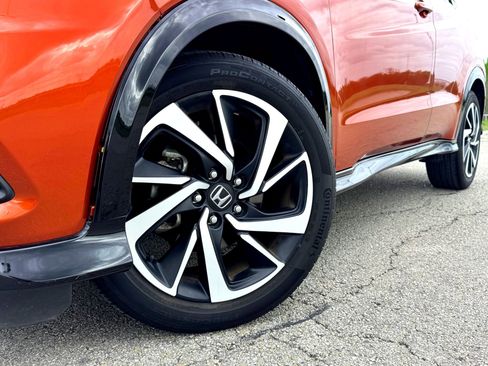 Used 2020 Honda HR-V Sport image 2