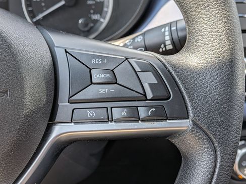 Used 2024 Nissan Versa SV FWD image 18