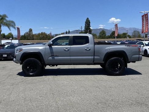 Certified 2020 Toyota Tacoma TRD Off-Road w/ Technology Package AWD/4WD image 39