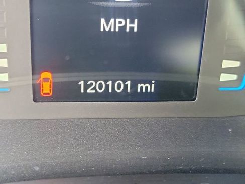 Used 2017 Chrysler Pacifica Touring image 17