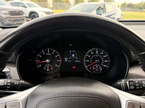 Used 2022 Kia Telluride EX w/ EX Premium Package FWD image 36