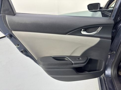 Used 2020 Honda Civic LX image 34
