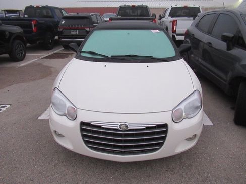 Used 2006 Chrysler Sebring Touring w/ Spring Special Group image 2