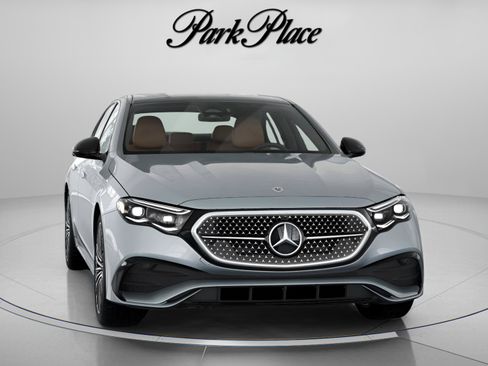 Used 2026 Mercedes-Benz E 350 Sedan image 35