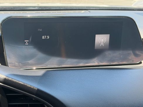 Used 2024 MAZDA MAZDA3 s FWD image 26