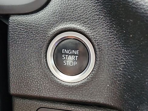 Used 2022 Toyota Tundra SR5 AWD/4WD image 22