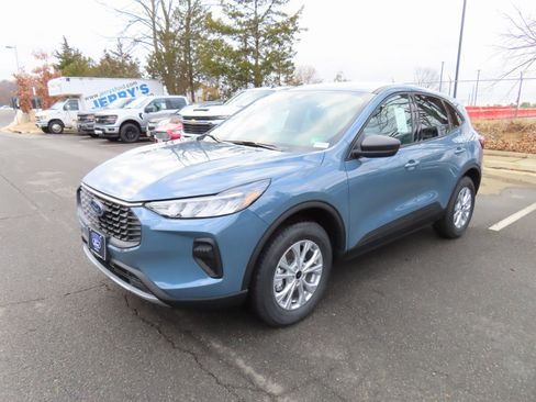 New 2026 Ford Escape Active w/ Cold Weather Package image 3