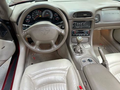 Used 2003 Chevrolet Corvette Convertible w/ Preferred Equipment Group1 RWD image 15