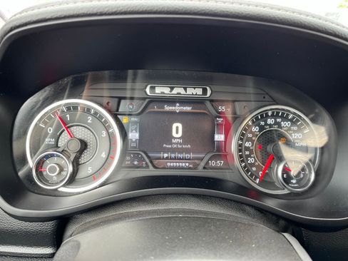 Used 2024 RAM 2500 Laramie image 8