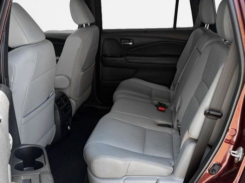 Used 2019 Honda Passport Touring image 13