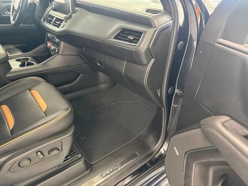 Used 2023 GMC Yukon AT4 AWD/4WD image 29