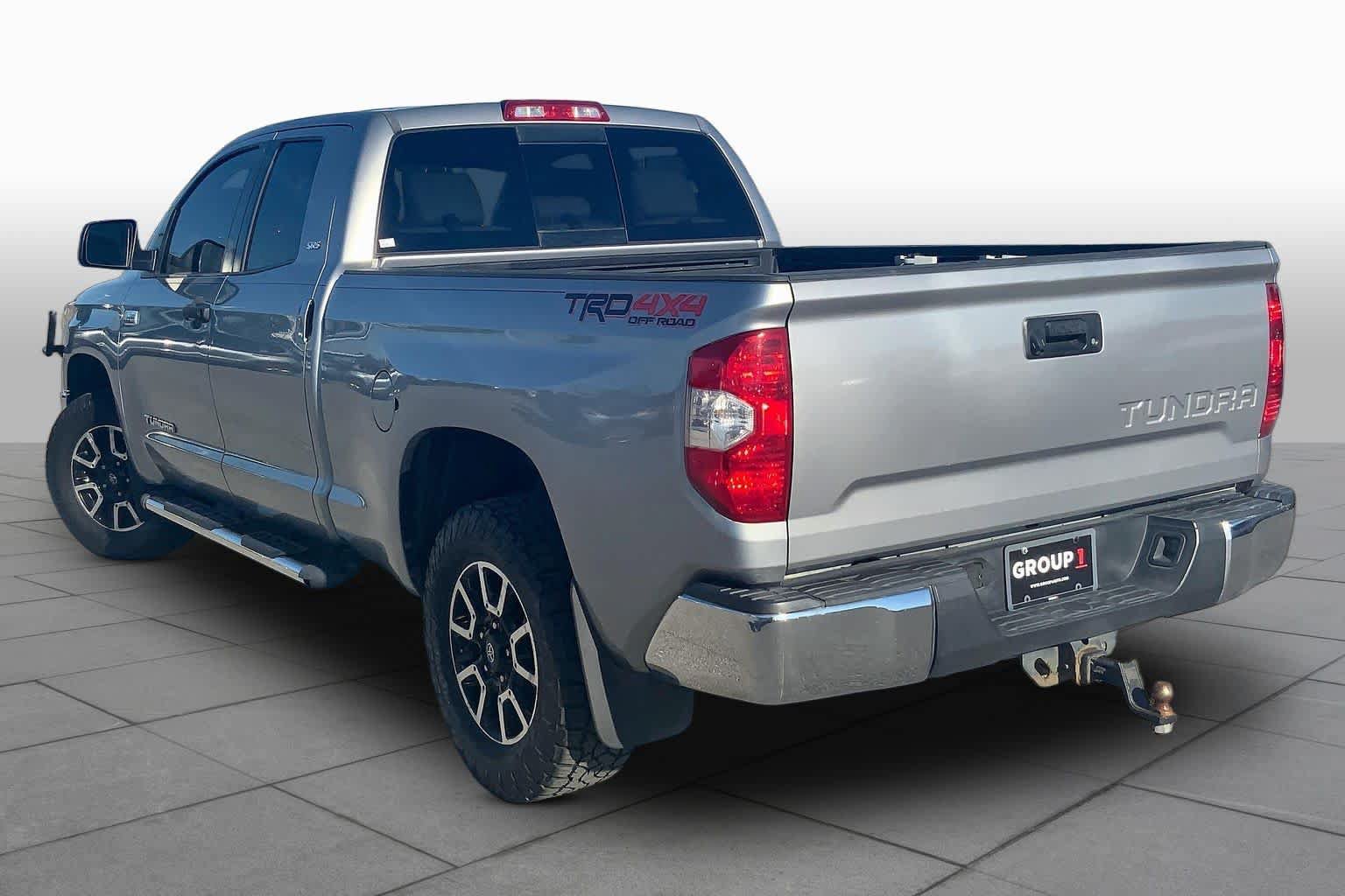 Used 2015 Toyota Tundra SR5 w/ TRD Off Road Package AWD/4WD image 12