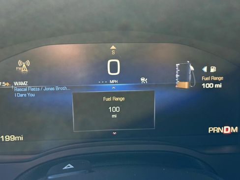 Used 2015 Cadillac Escalade Platinum image 4