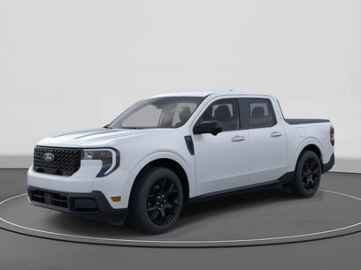New 2025 Ford Maverick Lariat w/ Black Appearance Package