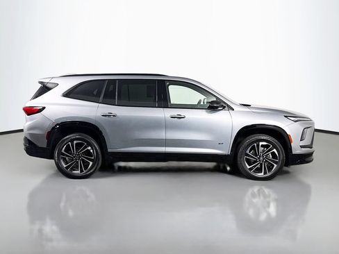 Used 2026 Buick Enclave Sport Touring FWD image 8