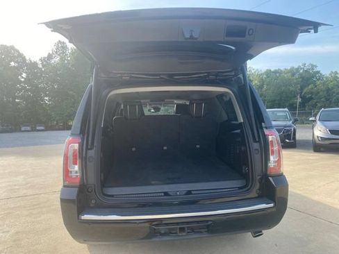 Used 2019 GMC Yukon XL Denali w/ Denali Ultimate Package RWD image 10