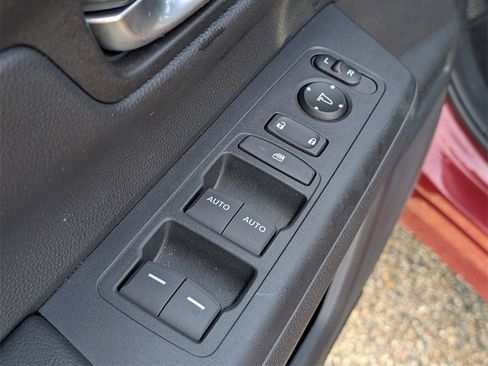 Certified 2025 Honda CR-V Sport image 15