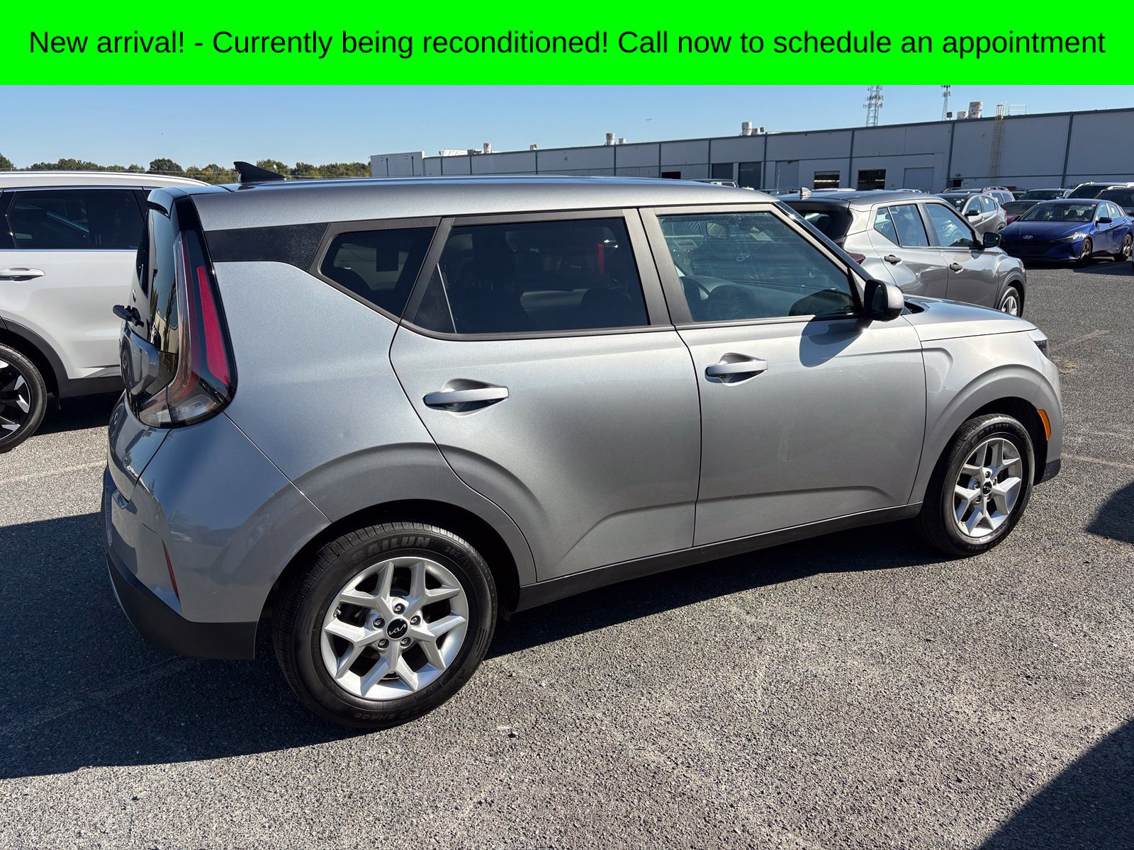 Used 2024 Kia Soul LX w/ Option Group 015 FWD image 7