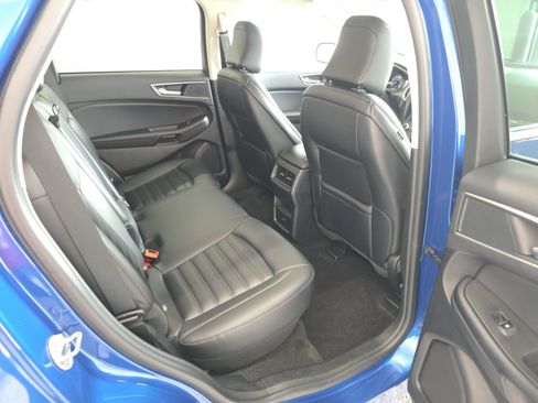 Used 2024 Ford Edge SEL image 12