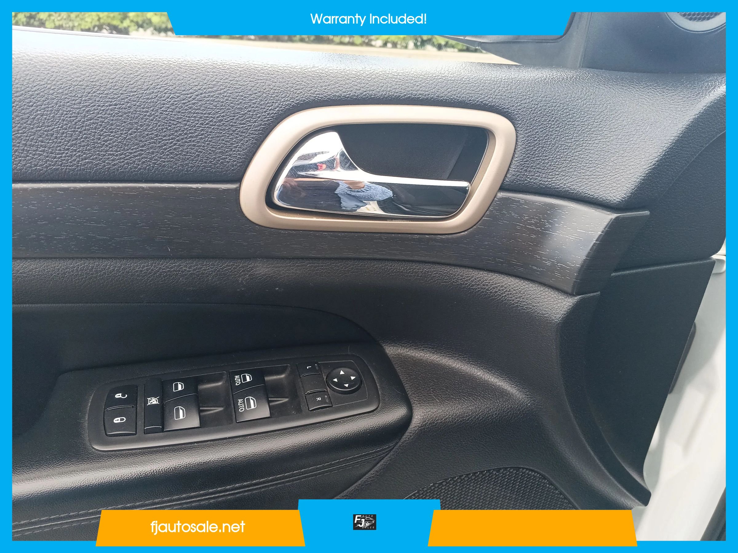Used 2017 Jeep Grand Cherokee Laredo RWD image 22