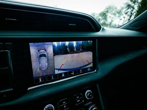 Used 2021 GMC Yukon XL Denali image 26