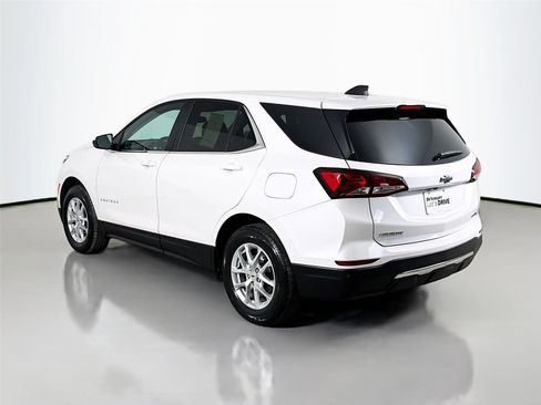 Used 2024 Chevrolet Equinox LT AWD/4WD image 7