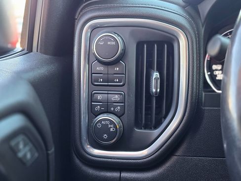 Used 2022 Chevrolet Silverado 1500 RST image 47