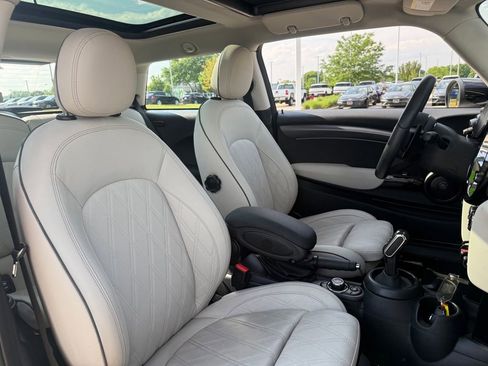 Certified 2024 MINI Cooper S FWD image 13