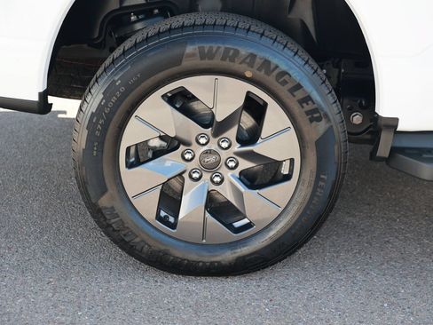 Used 2024 Ford F150 Lightning Flash AWD/4WD image 11
