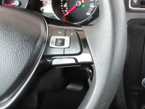 Used 2018 Volkswagen Jetta S FWD image 34