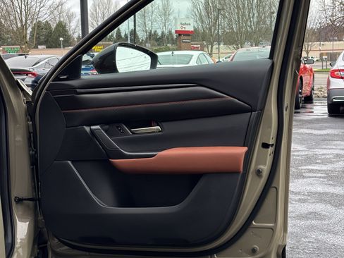 Certified 2025 MAZDA CX-50 2.5 Turbo w/ Premium Plus Pkg image 13