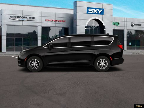 New 2026 Chrysler Voyager LX image 3