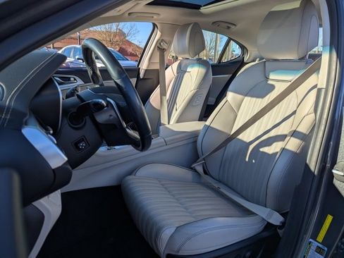 Used 2019 Genesis G70 2.0T Advanced w/ Elite Package image 28