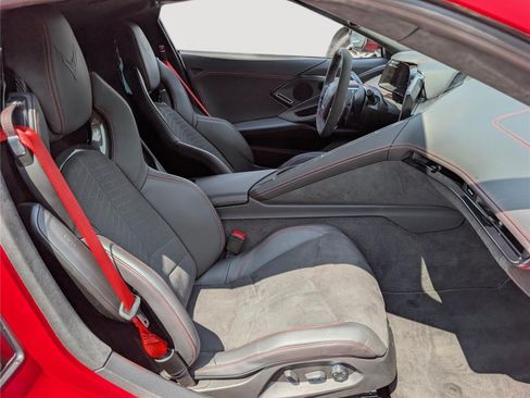 Used 2023 Chevrolet Corvette Stingray Premium Cpe w/ Z51 Performance Package RWD image 11