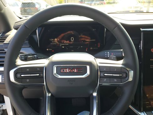New 2026 GMC Acadia Elevation w/ Black Edition FWD image 12