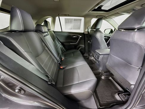 Used 2023 Toyota RAV4 Limited AWD/4WD image 32