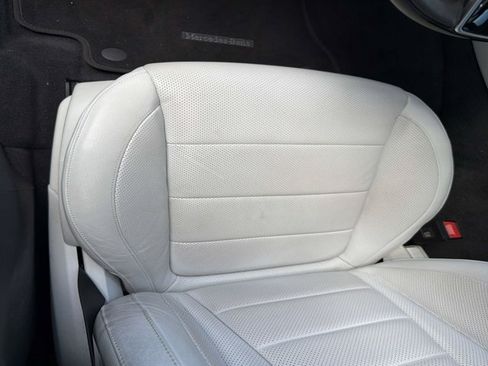Used 2023 Mercedes-Benz E 350 Sedan image 11