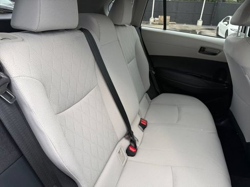 Used 2023 Toyota Corolla Cross LE w/ Moonroof Package AWD/4WD image 21