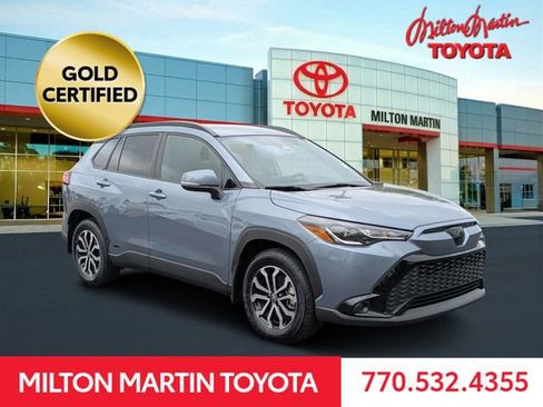Used 2024 Toyota Corolla Cross SE image 1