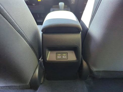 Used 2025 Toyota Corolla LE FWD image 24