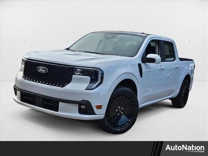 New 2025 Ford Maverick Lobo