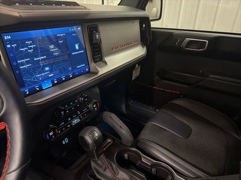 Used 2024 Ford Bronco Raptor w/ Interior Carbon Fiber Pack 6 AWD/4WD image 32