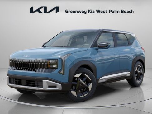 New 2027 Kia Seltos S FWD image 3