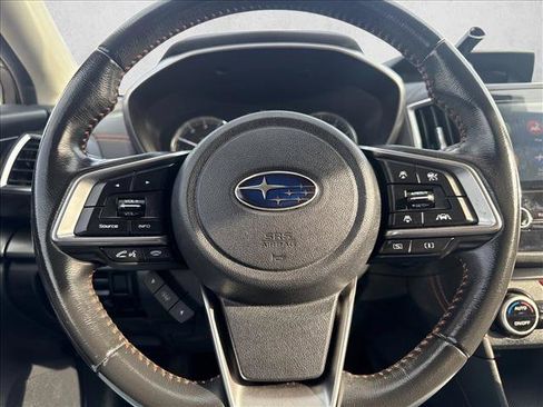 Used 2020 Subaru Crosstrek 2.0i Limited w/ Moonroof Package w/Navigation AWD/4WD image 10